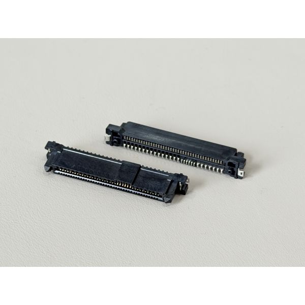 SAS 68Pin Female SMT Gold Plated 30u’’ Wire to Board Connector with PCB – High-Speed Server Storage Data Transmission Connector