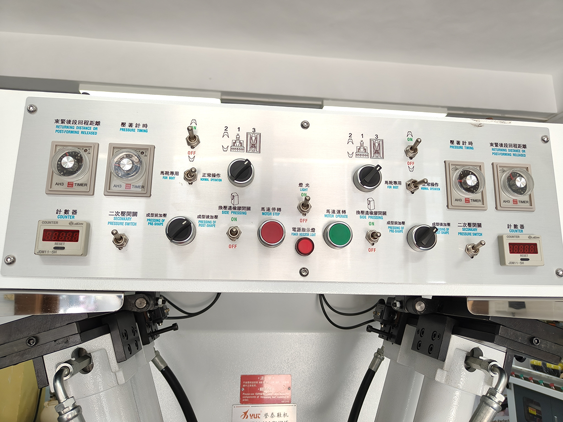 High Output Shoe Sole Pressing Machine Featuring Full Hydraulic System and Smooth Shoe Loading for Seamless Bonding