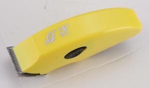 Buy cheap Professional Mens Battery Operated Hair Trimmer Yellow For Home / Babershop product