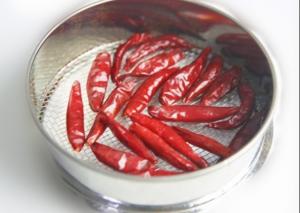 Buy cheap Grade A Asian Spice Small Air Dried Chili Pods For Ingredient product