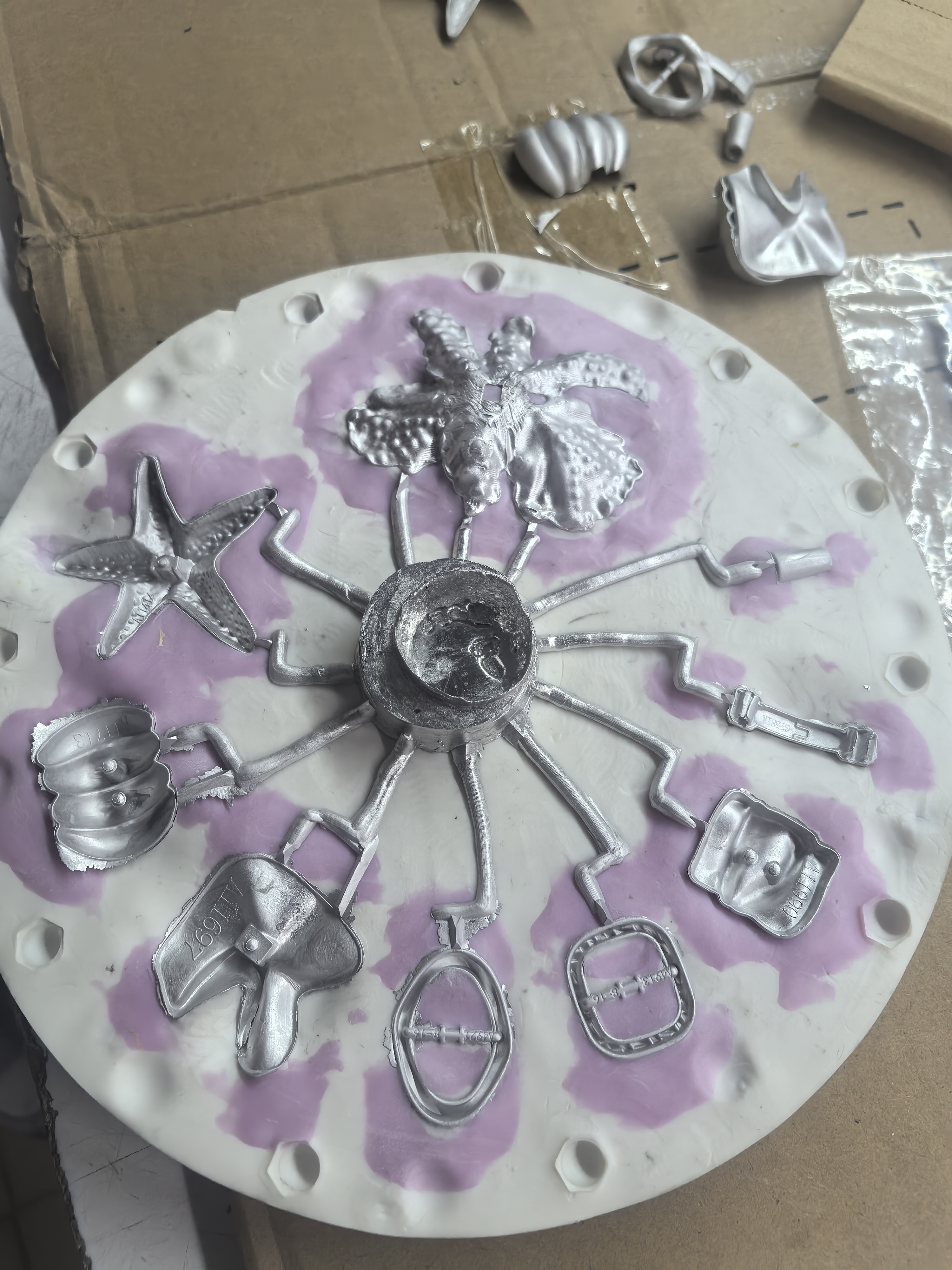Full Automatic Vacuum Centrifugal Casting Machine for Shirt Buttons Casting Equipment