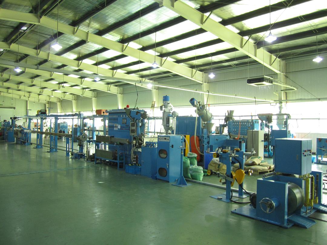 Sheathed Wire Cable Extrusion Machine