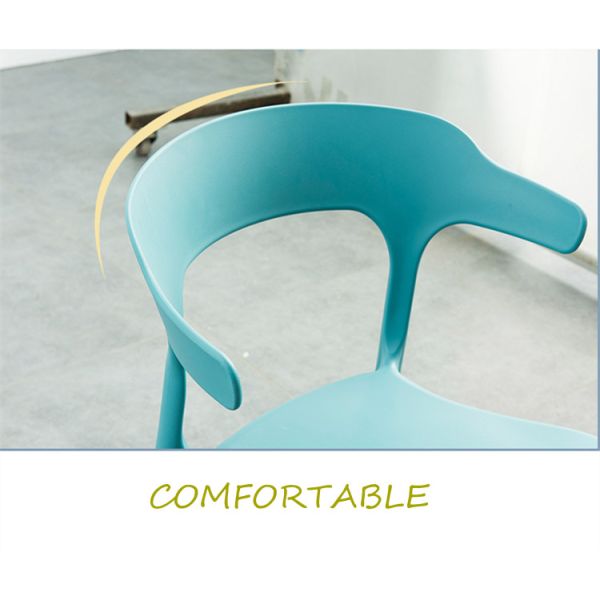 Lightweight Stackable Plastic Chairs With Armrest For Events Weddings