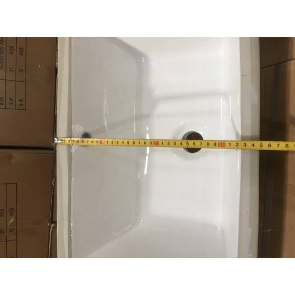 Smooth Polished Surface Undermount Wash Basin Rectangular Shape