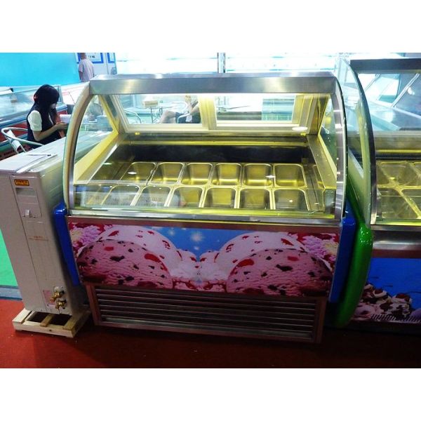 Supermarket Small Ice Cream Display Freezer With Environmental Protection