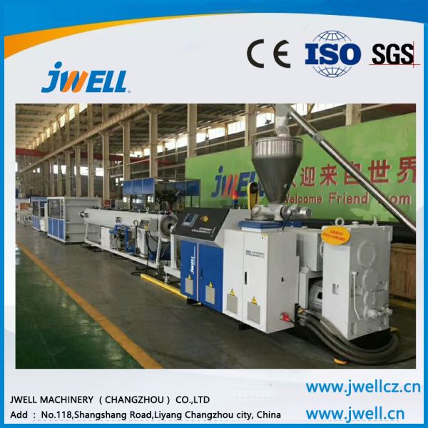 new type high efficient energy-saving plastic pipe making machine