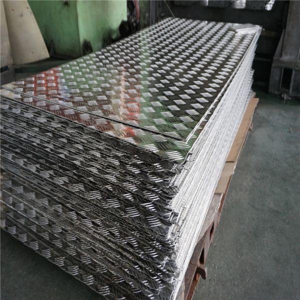 Customized Size Embossed Aluminum Sheet 5005 For Industry 150mm