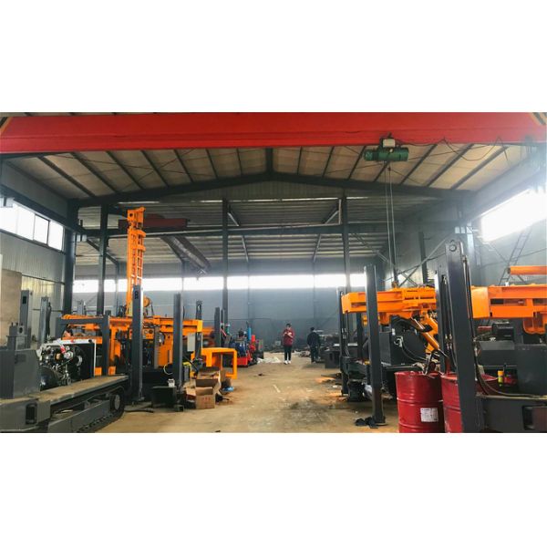 Various Models Pneumatic Drilling Rig OEM For DTH Impactor Or Mud Drilling