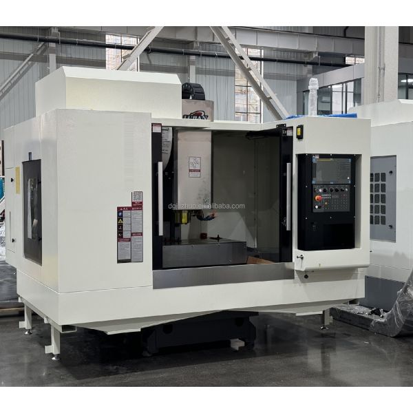 Compact Structure VMC855 CNC Machine Center Roller Linear Guide Stable Metal Processing Milling System