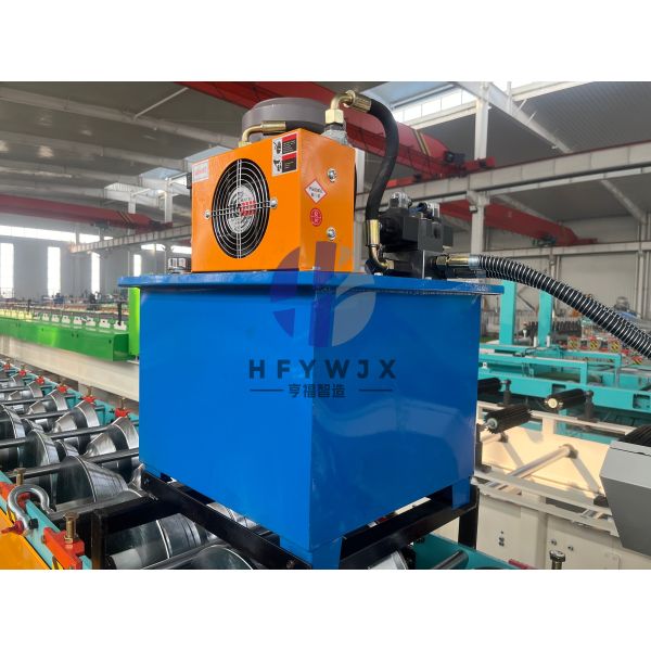 High Speed Continuous 300 Ridge Cap Roll Forming Machine with 18 Rows Forming Stations