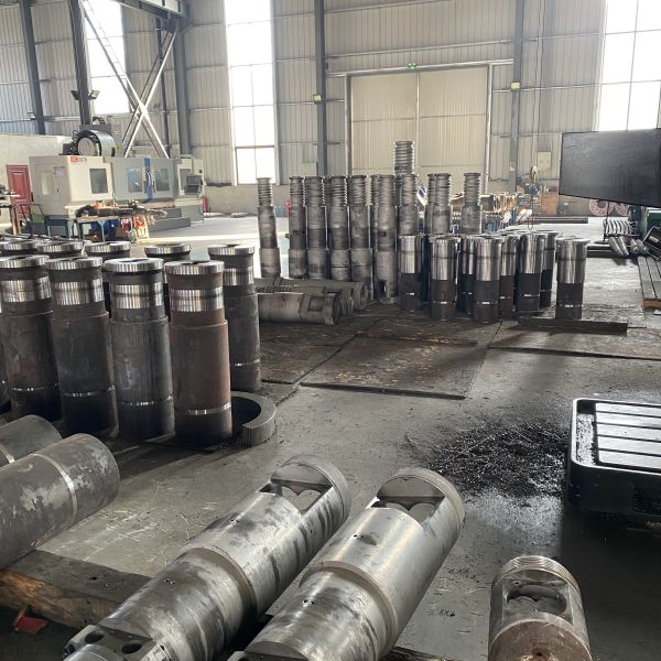Custom Conical Twin Screw Extruder Screw Barrel for PVC Processing