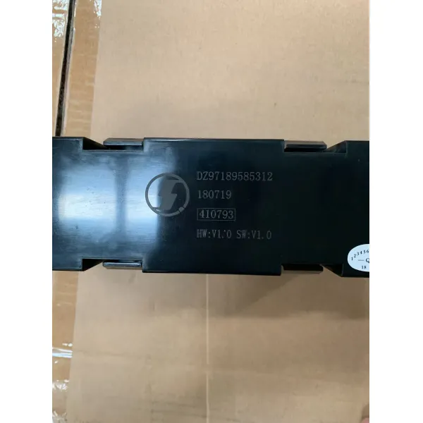 Heavy Truck Spare Parts Automatic A/C Controller
