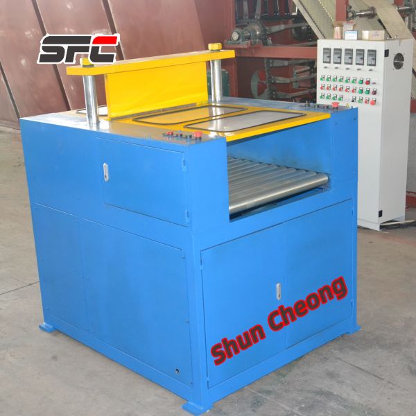 Rubber cutting machine full view