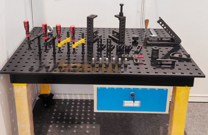 Flat Grid D16 2D Modular Welding Table For Thin Sheet Metal Fabrication Workshop