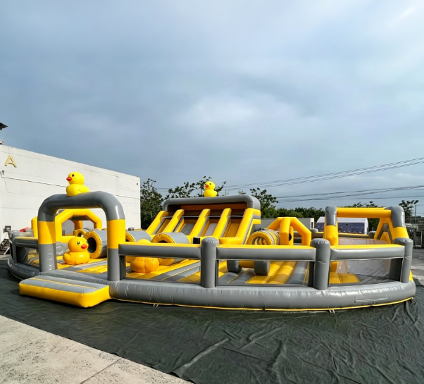 Yellow Duck Theme Park Inflatable Amusement Park Inflatable Playground Fun-city Jumping Bouncy House Obstacle Course