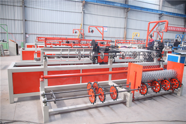 Buy cheap Low Noise Easy Operating Chain Link Fence Making Machine product