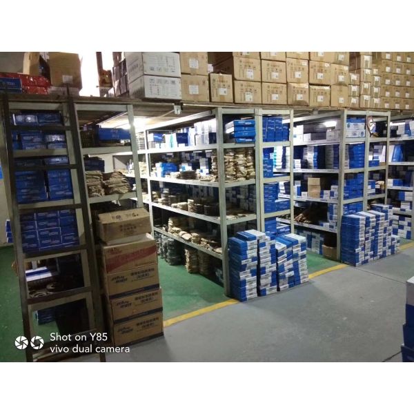 Weichai Engine Oil Filter High-Quality Filter Element for Howo Construction Machinery 1000395855