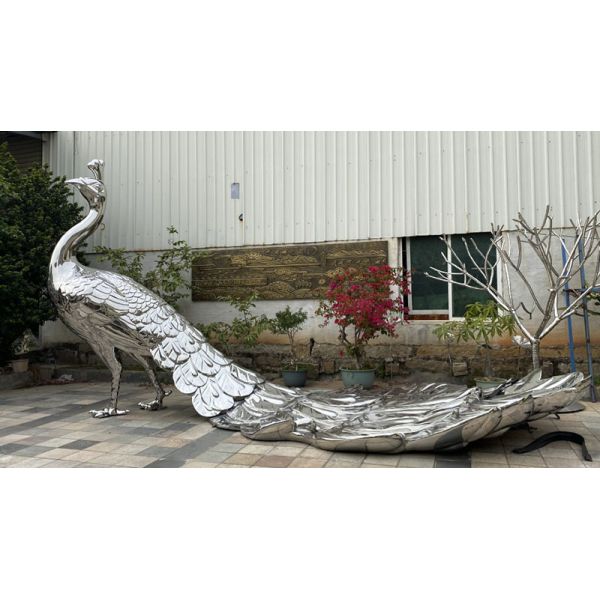 Cartoon Dog Indoor Metal Sculptures Art Statue For Living Room And Office
