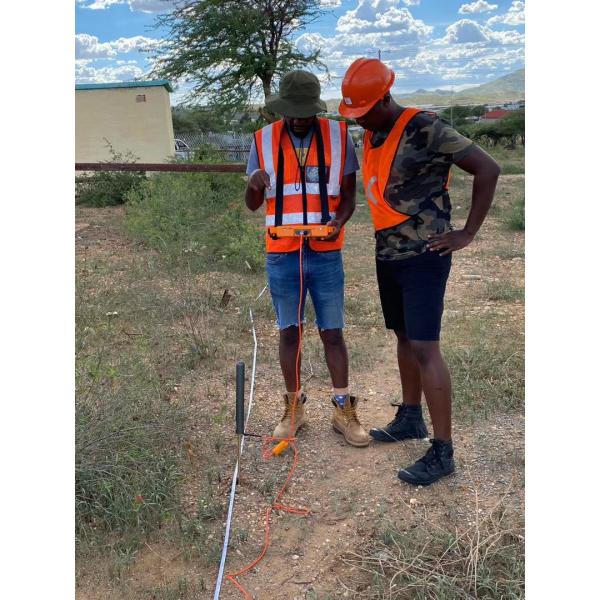 PQWT S300 Ground Water Detector with Multiple Language Support 2-Year Warranty and Rechargeable Lithium Battery for Borehole Drilling