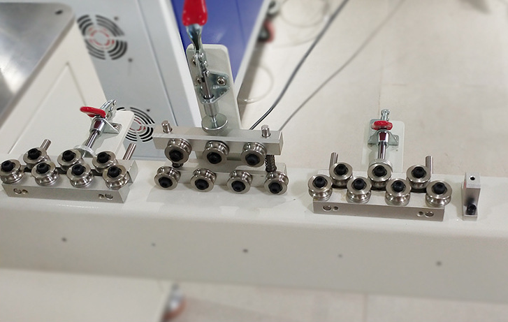 HR-602 Full Automatic Double -Head Wire Stripping Terminal Crimping Machine All in One type machine