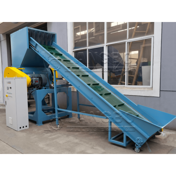 Plastic Crusher Machine High Speed Crushing With PLC Control System