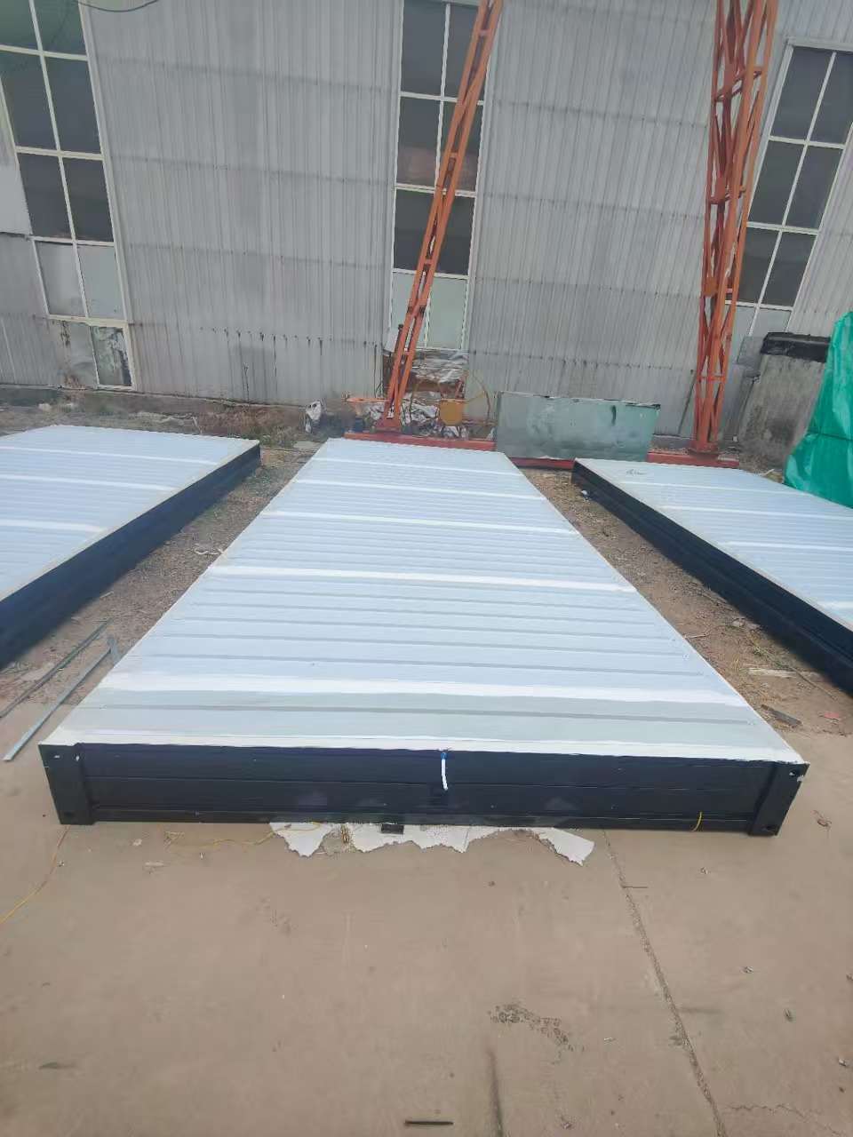 Modern X Folding Container House With Fast Installation, Modular Design, Energy-Efficient Insulated Panels, Durable Steel Structure, Flexible Layout,