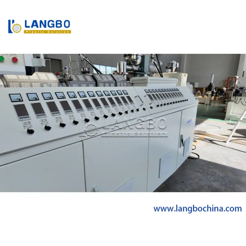 UPVC Pipe Extrusion Line with Stable Vacuum Calibration for Inner Surface Quality Control and Reduced Surface Roughness Defects