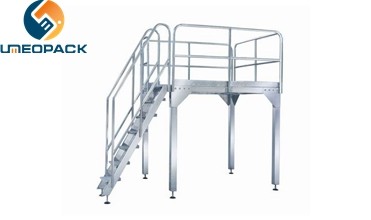 Automatic ice cube packing machine