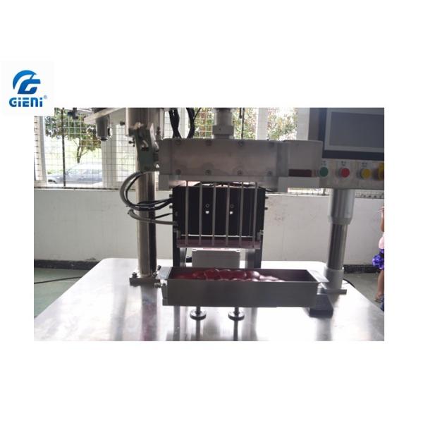 6 Cavities Pen Type Lipstick Filling Machine With Two 20L Material Tank