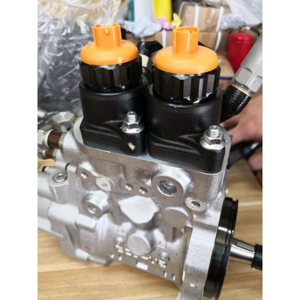 22100-E0440 Fuel pump FOR HINO P11C