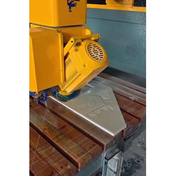 4+1 Axis Stone Bridge Cutting Machine Motor Engine Gearbox Granite/Marble Customizable Cutting Length 3200mm ZEUS CNC 220V/380V