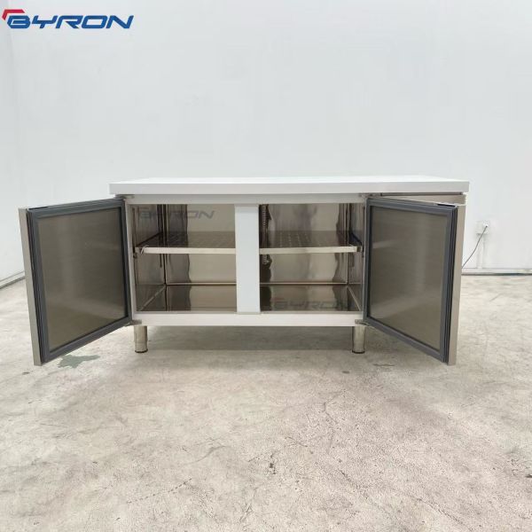 Pull Open SS Commercial Refrigerated Workbench Freezer Single Temperature