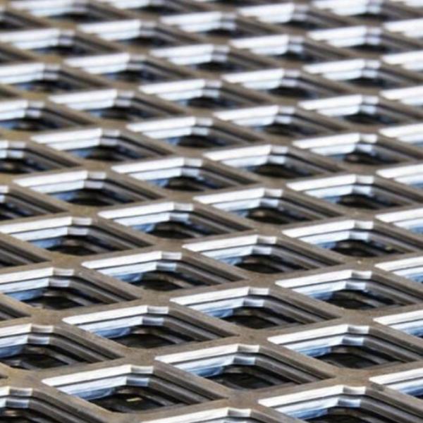 Diamond Hexagonal Expanded Metal Mesh Sheet With Customized Opening Shape