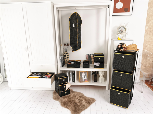 Black Foldable Drawer Organizer , 24 Cells Collapsible Drawer Dividers