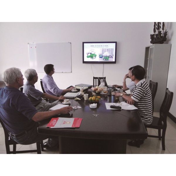 Industrial Milk and Cream Separator with SUS304/SUS316 Material 500-1500L/H Capacity and 220V/380V Voltage