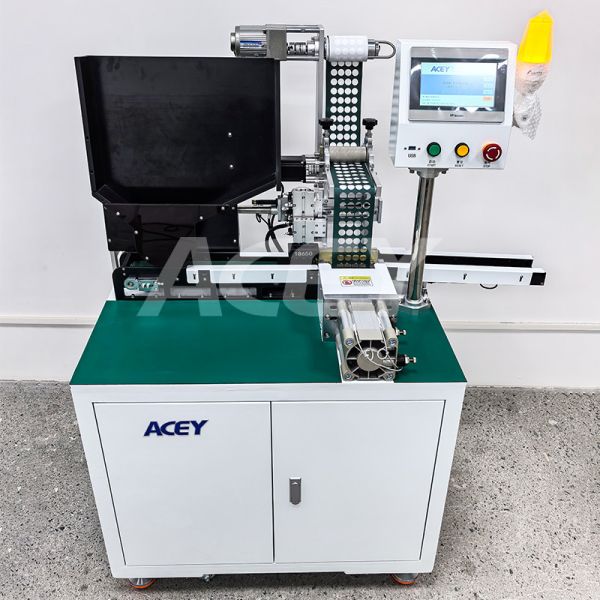 Automatic Insulation Fish Paper Pasting Machine side view