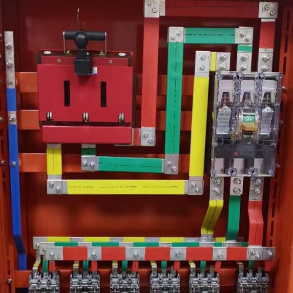 Outdoor 3 Phase Distribution Cabinet AC380V Wall Mount Distribution Box Customized