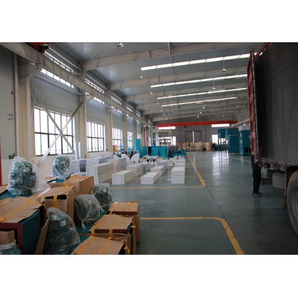 Semi Automatic Bagging Machine For Bulk Material 20-50kg Bag In Animal Feed Industry