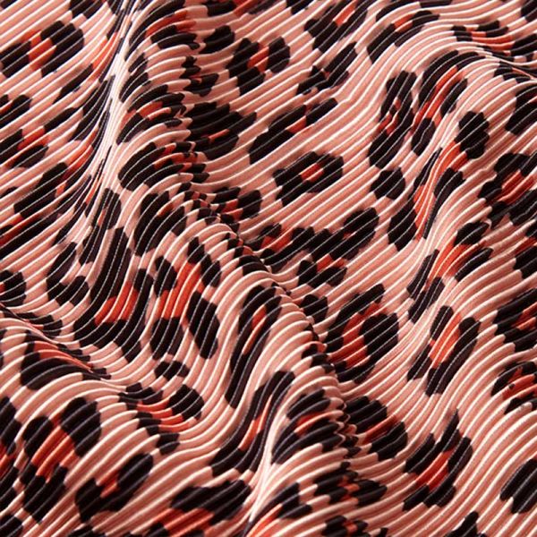 Medium Weight 150cm Polyester Pleated Crepe Fabric Leopard Printed Fabric