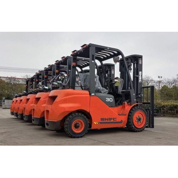 Diesel LPG Gas Gasoline Forklift with CE EPA Chinese Snsc 1.5/2/3/3.5/4/5/7/10 Ton