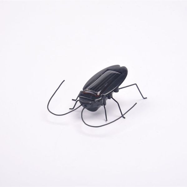 Solar Charging Insect Device Designed for Easy Cleaning and Maintenance Supporting Sustainable Pest Management Practices