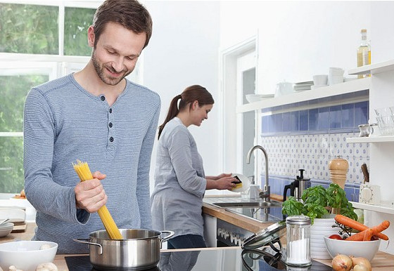 Metal Alloy 6000W Three Burner Induction Cooktop