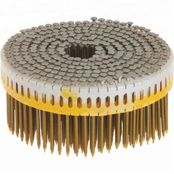 Hot Dipped Ring Shank Siding Nails , Diamond Point Plastic Collated Coil Nails