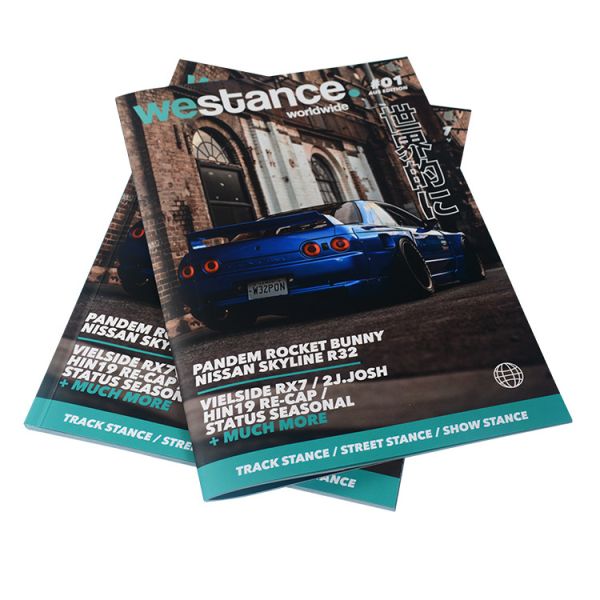 Quality Glossy Varnishing custom Magazine Printing Services 4c 4c inner material for sale