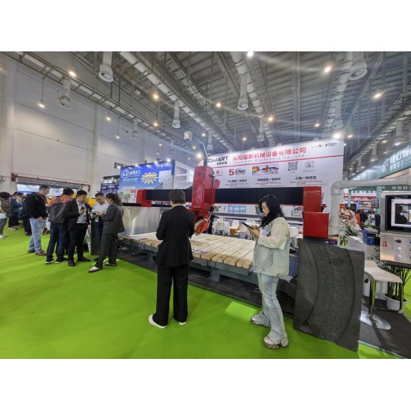4+1 Axis Stone Bridge Cutting Machine Motor Engine Gearbox Granite/Marble Customizable Cutting Length 3200mm ZEUS CNC 220V/380V