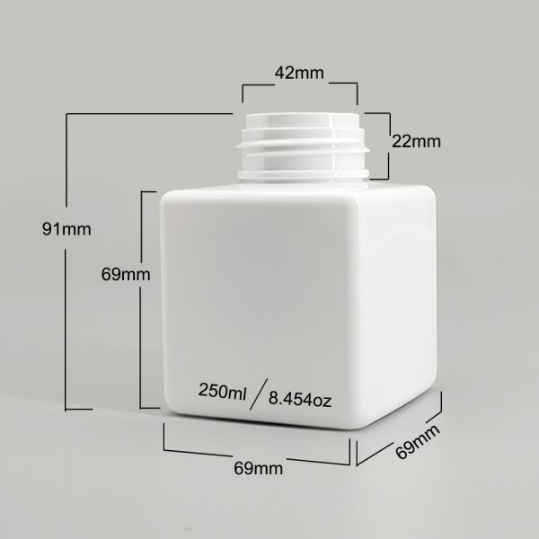 White Square 42mm 8.45oz Foam Pump Bottle