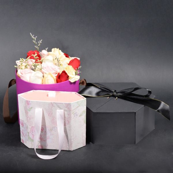 Ribbon Wedding Gift Boxes For Guests Luxury Appearance With Certification