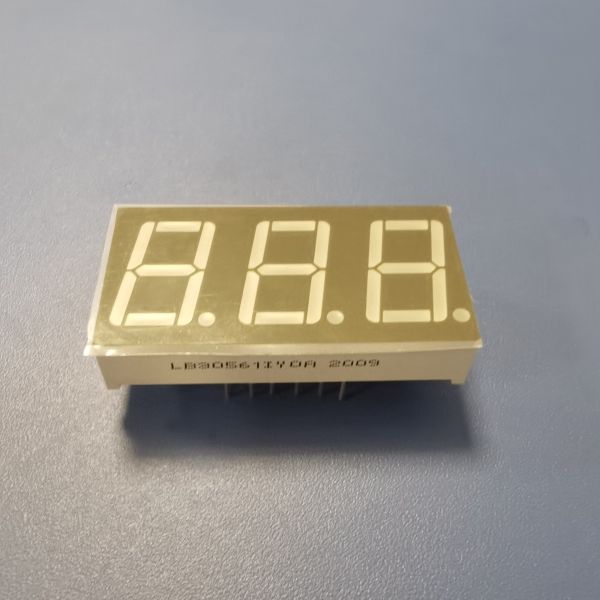 3 Digit 0.56inch 20mcd 30nm 80mW 7 Segment LED Display