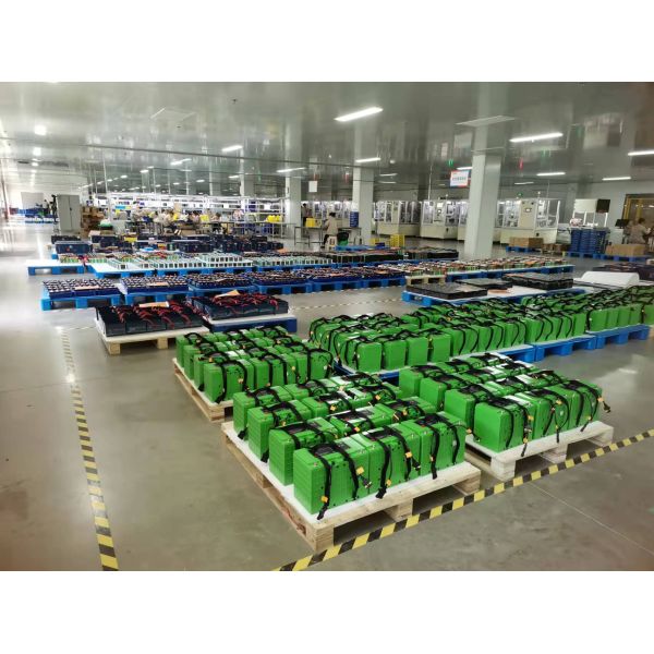 Cathode 24V 12Ah Lithium Battery BMS Rechargeable LiFePO4 Battery
