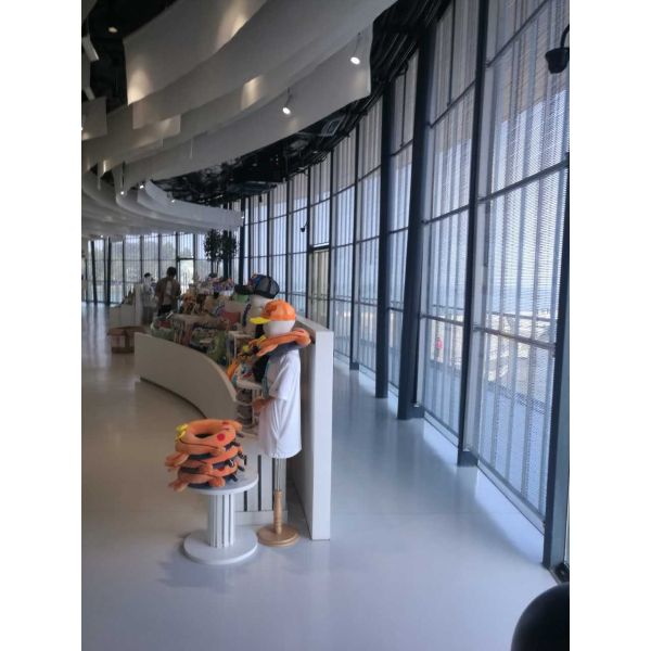 HD Full Color Video Advertising Led Screen G3.91-7.82 Indoor Window Glass Transparent Led Display